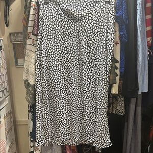 Black and White Heart Print Skirt
